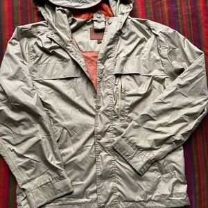 OutBack Windbreaker